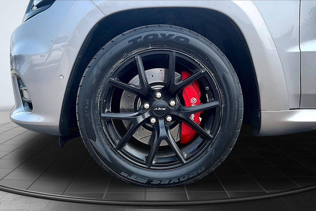 Thumbnail: 2018 Jeep Grand Cherokee - 8