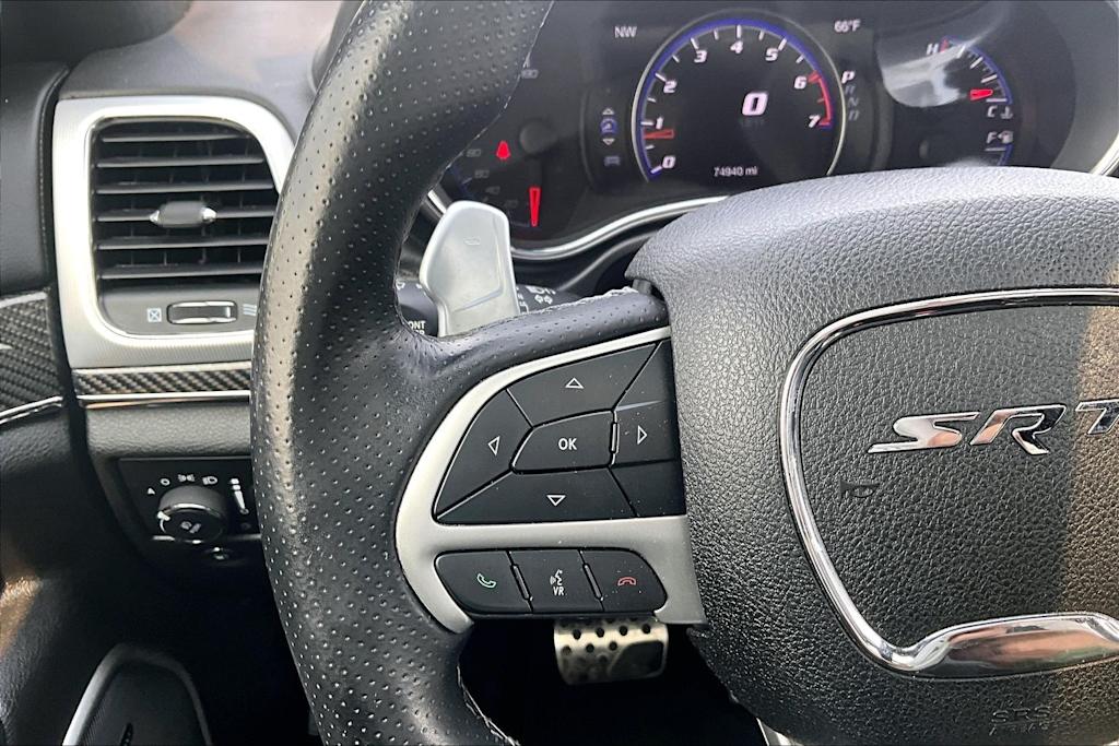 Thumbnail: 2018 Jeep Grand Cherokee - 25