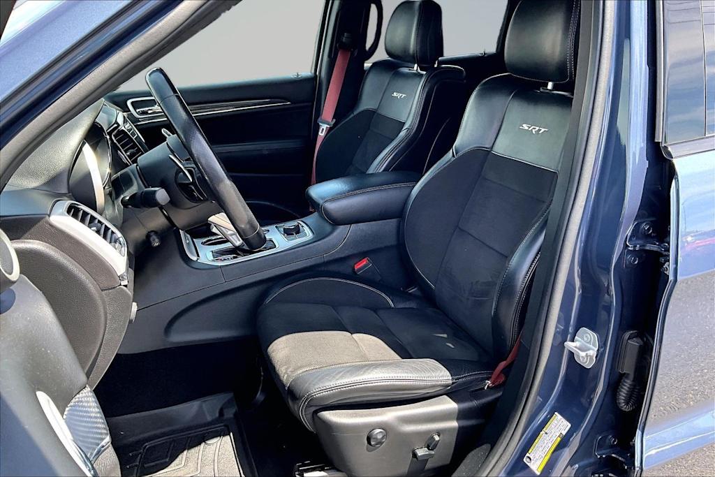 Thumbnail: 2019 Jeep Grand Cherokee - 11