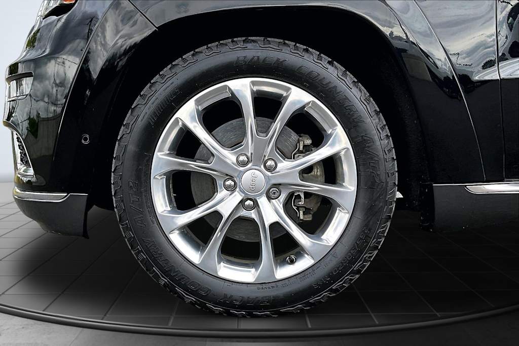 Thumbnail: 2019 Jeep Grand Cherokee - 8