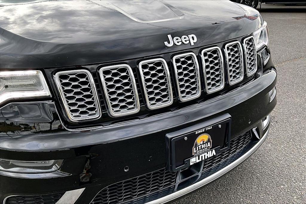 Thumbnail: 2019 Jeep Grand Cherokee - 7