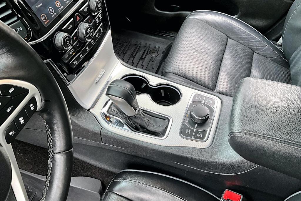 Thumbnail: 2019 Jeep Grand Cherokee - 16