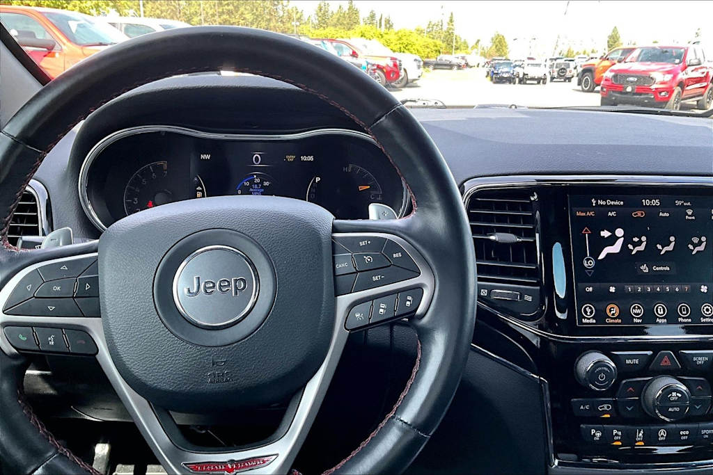 Thumbnail: 2020 Jeep Grand Cherokee - 28