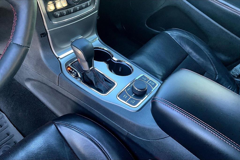 Thumbnail: 2017 Jeep Grand Cherokee - 16