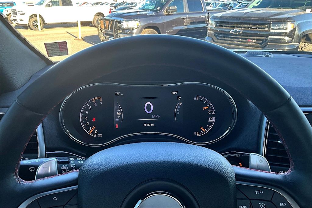 Thumbnail: 2017 Jeep Grand Cherokee - 17