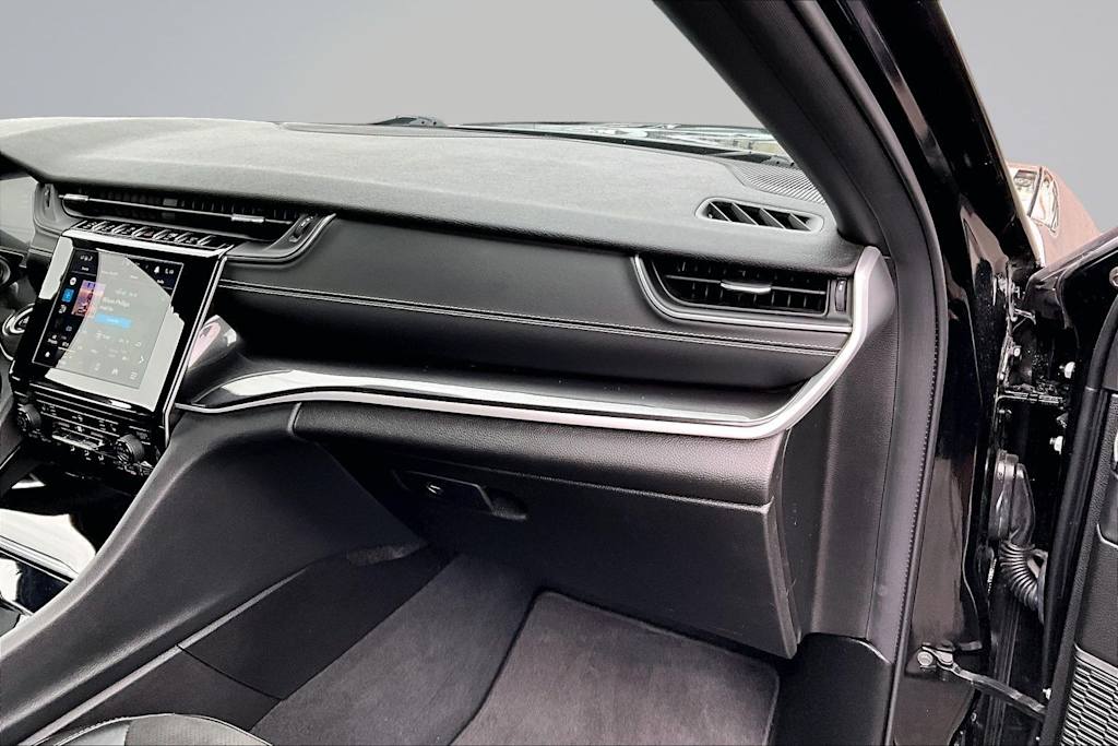 Thumbnail: 2023 Jeep Grand Cherokee - 25