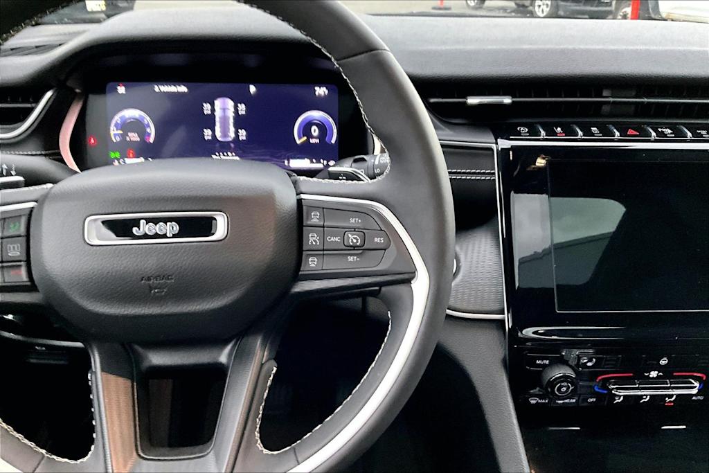 Thumbnail: 2023 Jeep Grand Cherokee - 27