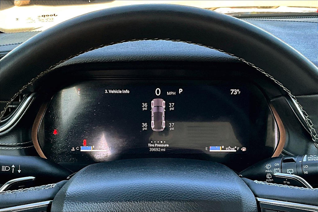 Thumbnail: 2024 Jeep Grand Cherokee - 17