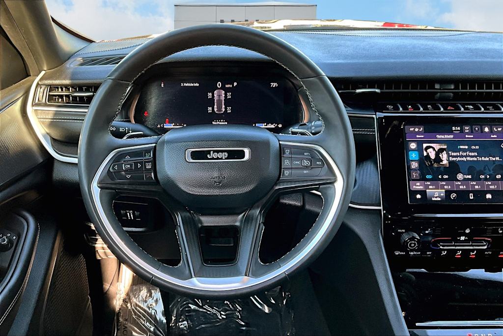 Thumbnail: 2024 Jeep Grand Cherokee - 13