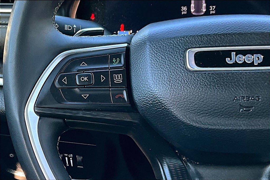 Thumbnail: 2024 Jeep Grand Cherokee - 26