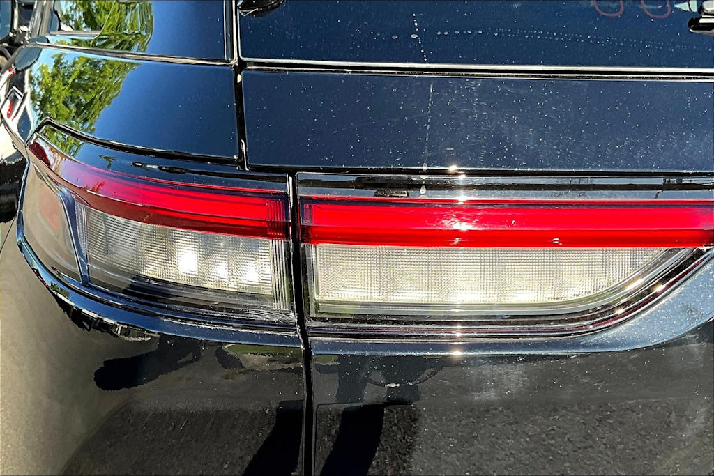 Thumbnail: 2024 Jeep Grand Cherokee - 32