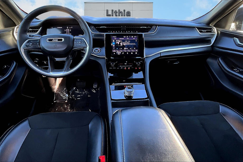 Thumbnail: 2024 Jeep Grand Cherokee - 9