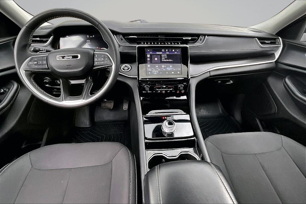 Thumbnail: 2023 Jeep Grand Cherokee - 10