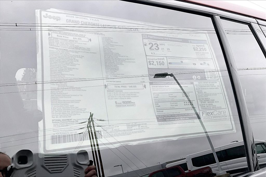 Thumbnail: 2026 Jeep Grand Cherokee - 23