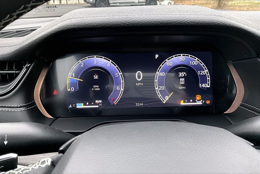 Thumbnail: 2026 Jeep Grand Cherokee - 16