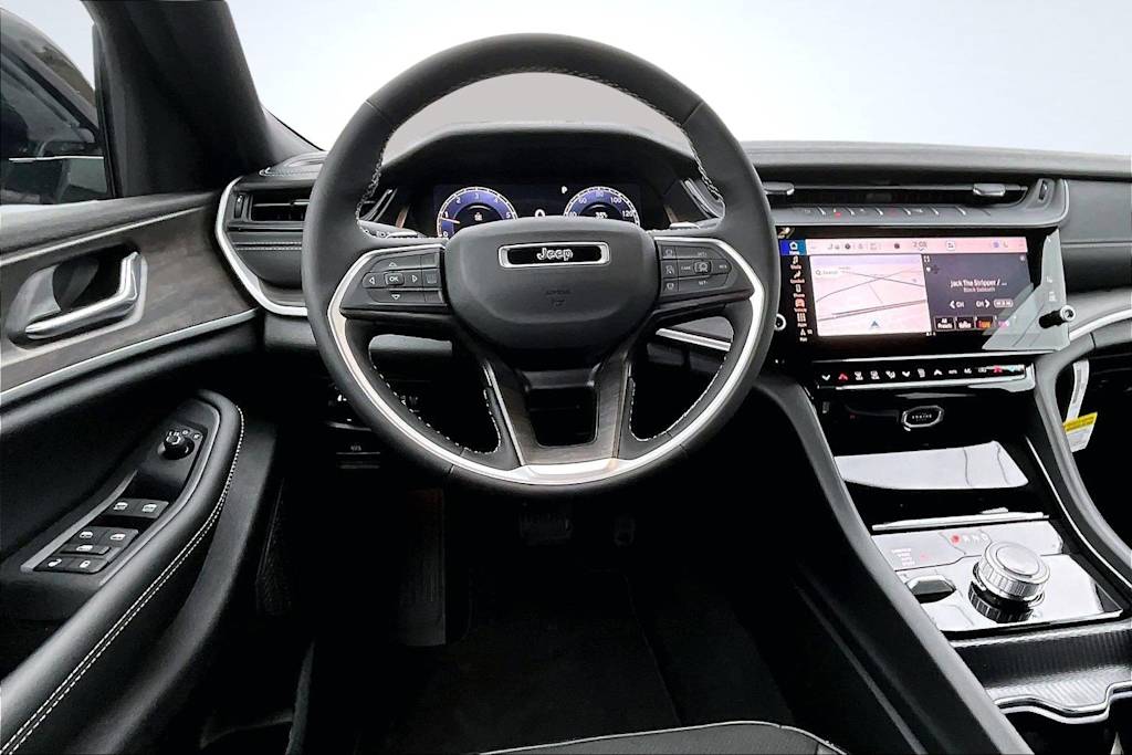 Thumbnail: 2026 Jeep Grand Cherokee - 4