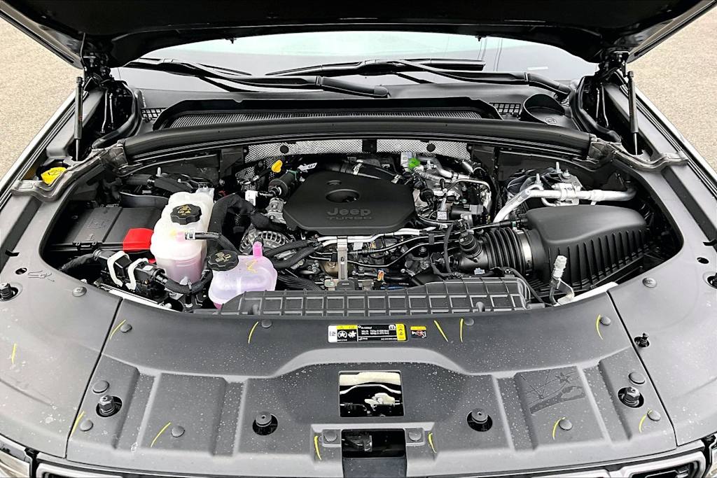 Thumbnail: 2026 Jeep Grand Cherokee - 9