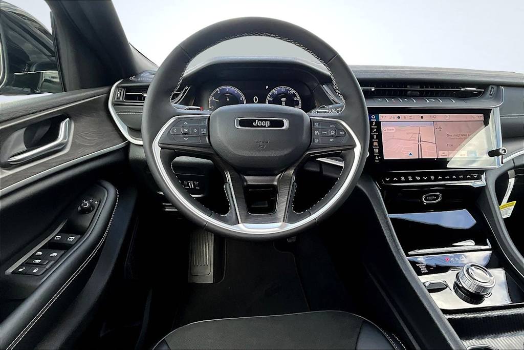 Thumbnail: 2026 Jeep Grand Cherokee - 14