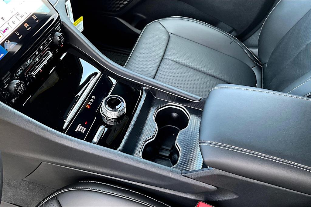 Thumbnail: 2025 Jeep Grand Cherokee - 16