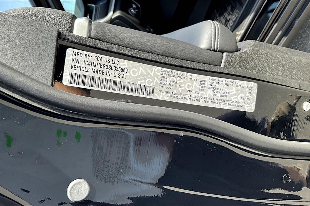 Thumbnail: 2025 Jeep Grand Cherokee - 19