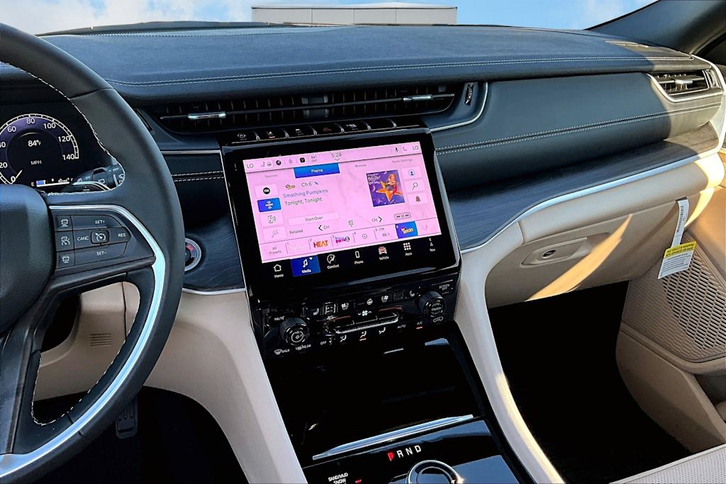 Thumbnail: 2025 Jeep Grand Cherokee - 15