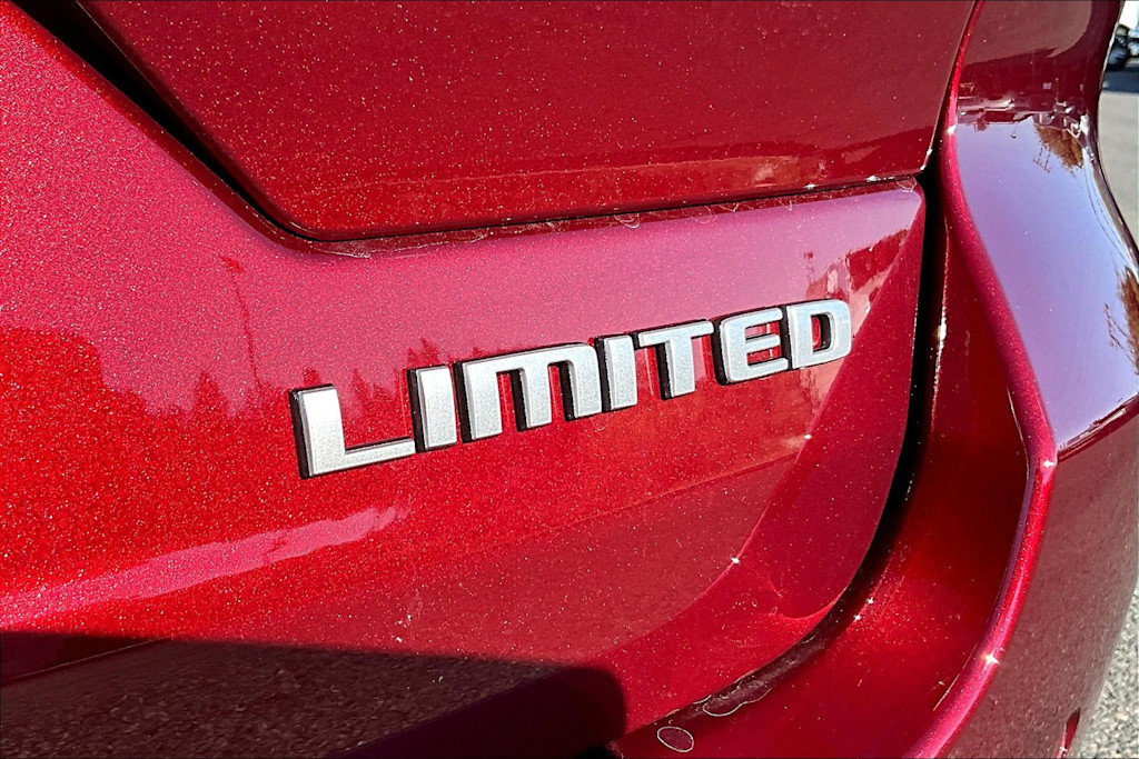 Thumbnail: 2025 Jeep Grand Cherokee - 7