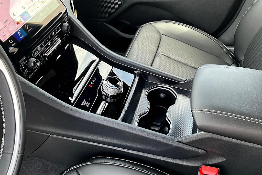 Thumbnail: 2025 Jeep Grand Cherokee - 15