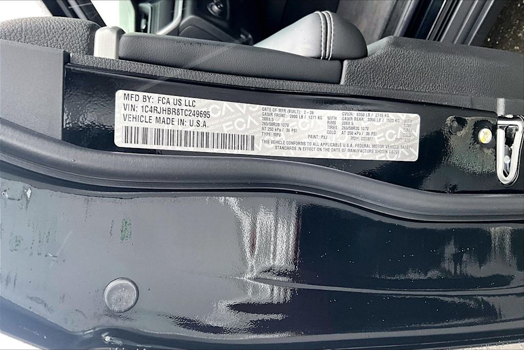 Thumbnail: 2026 Jeep Grand Cherokee - 18