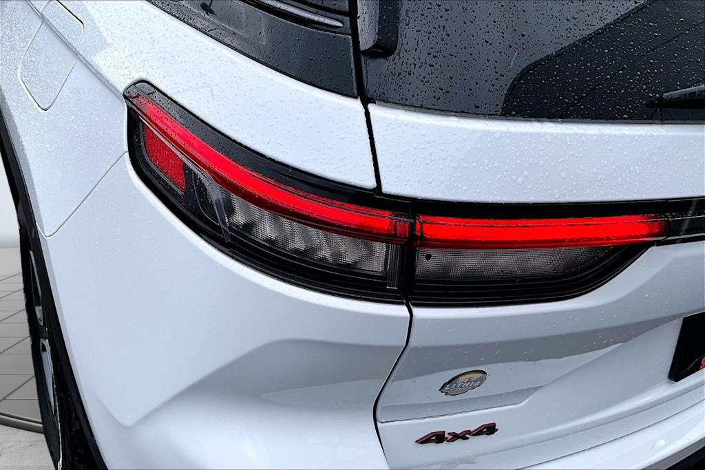 Thumbnail: 2022 Jeep Grand Cherokee - 32