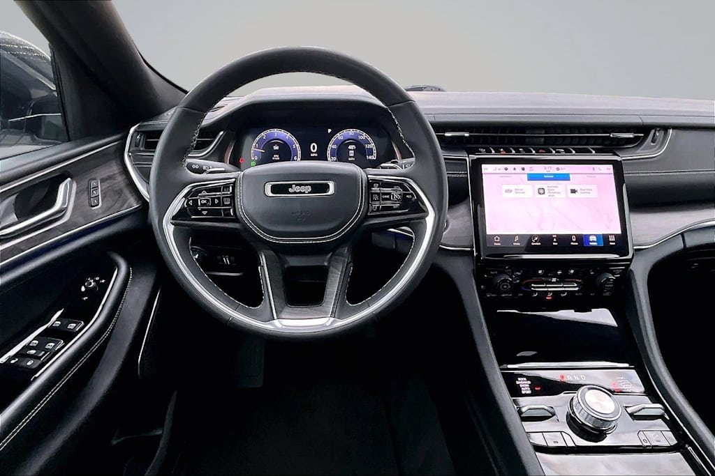Thumbnail: 2024 Jeep Grand Cherokee - 14