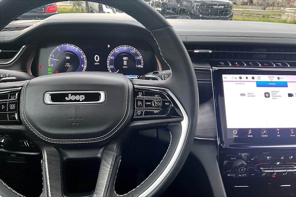 Thumbnail: 2024 Jeep Grand Cherokee - 27