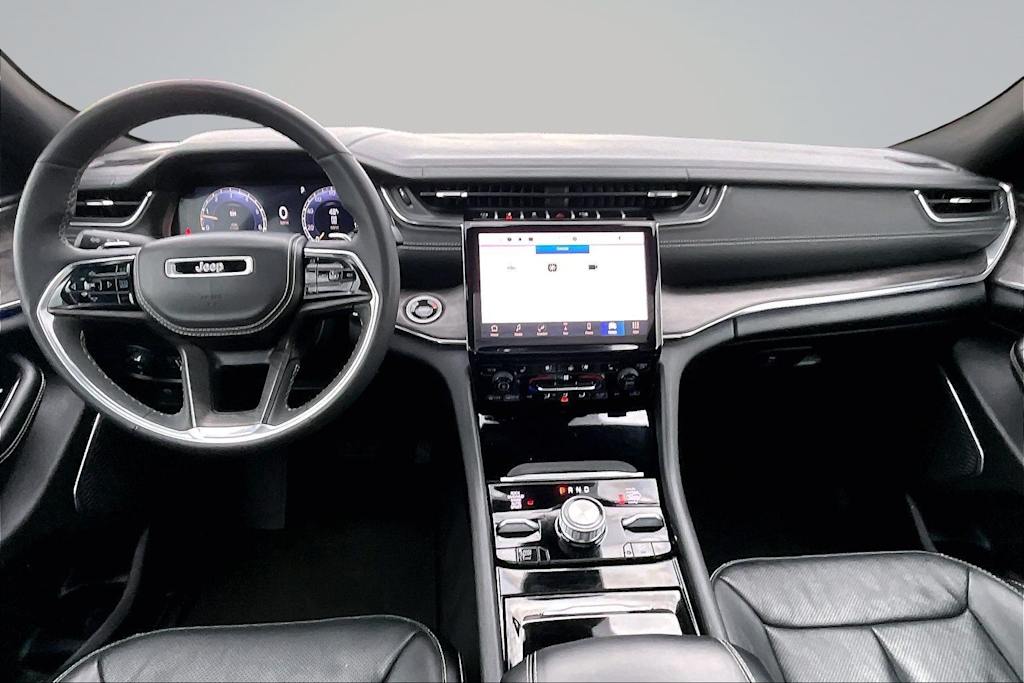 Thumbnail: 2024 Jeep Grand Cherokee - 10