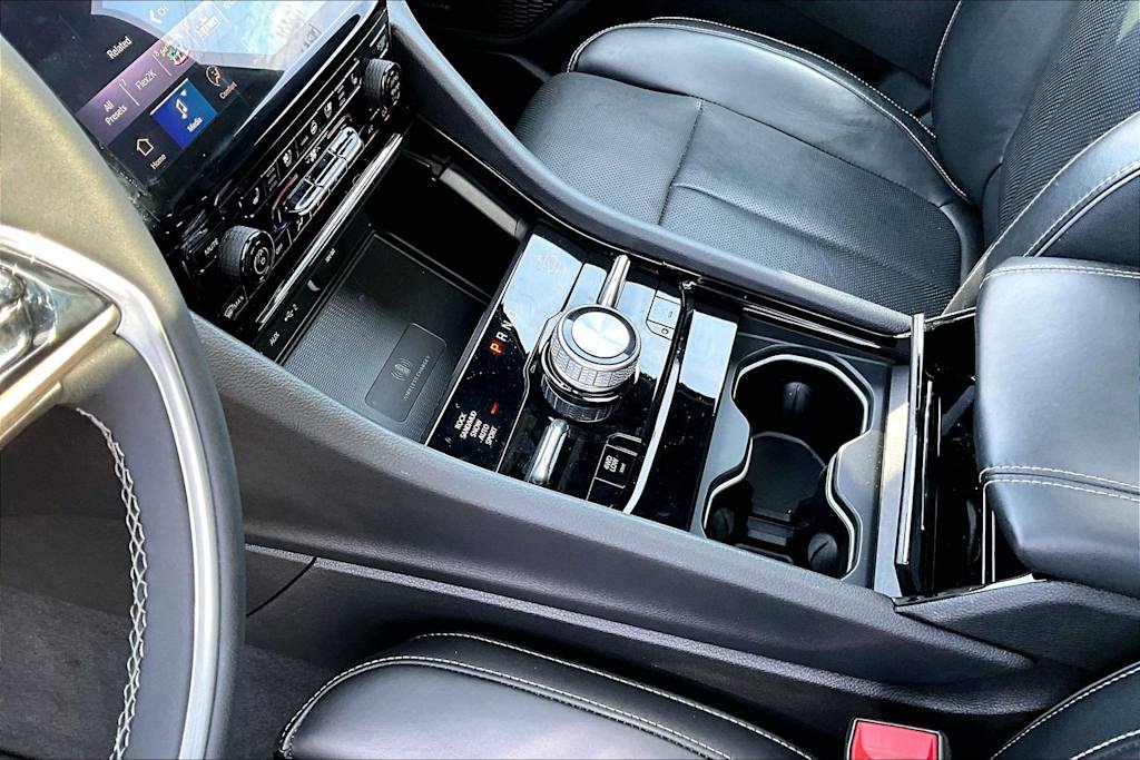 Thumbnail: 2024 Jeep Grand Cherokee - 16