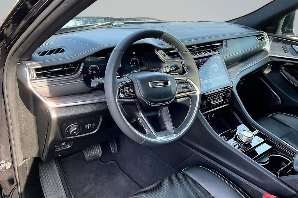 Thumbnail: 2024 Jeep Grand Cherokee - 2