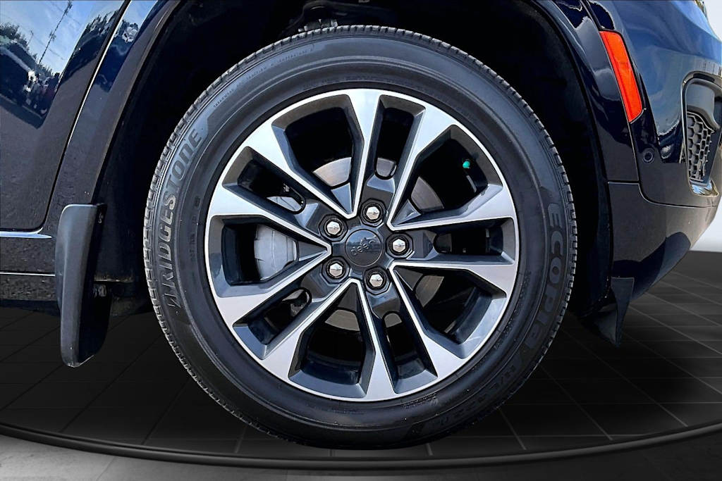 Thumbnail: 2024 Jeep Grand Cherokee - 34