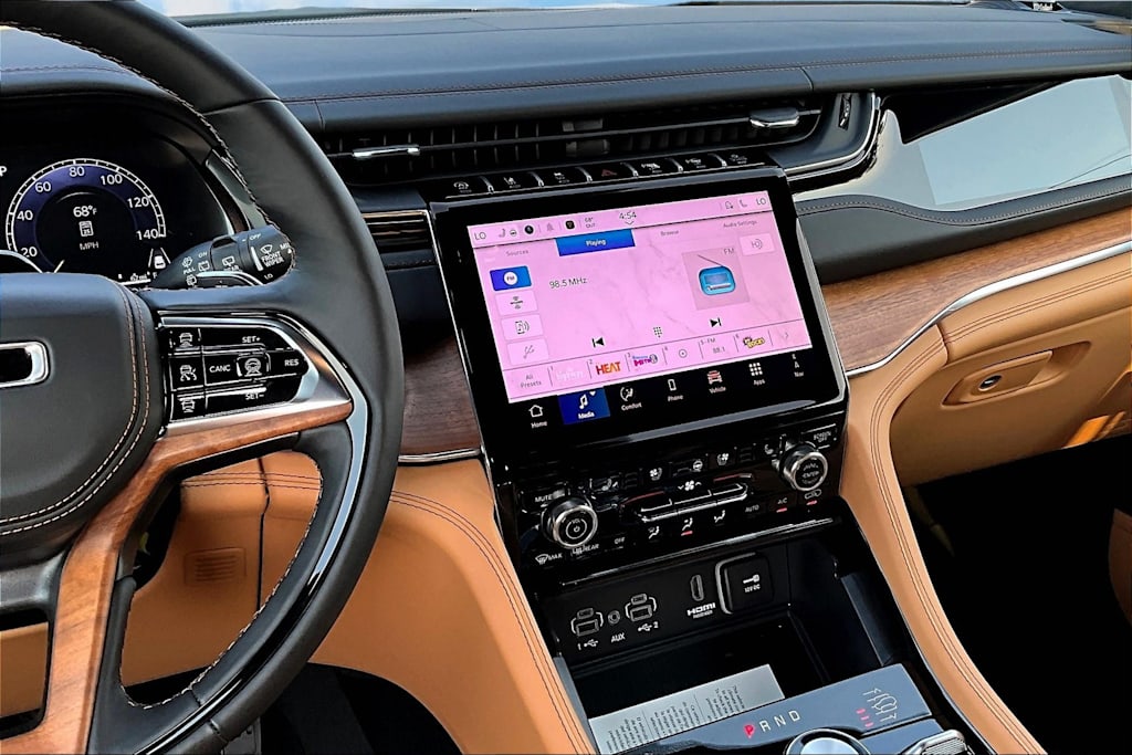 Thumbnail: 2025 Jeep Grand Cherokee - 15