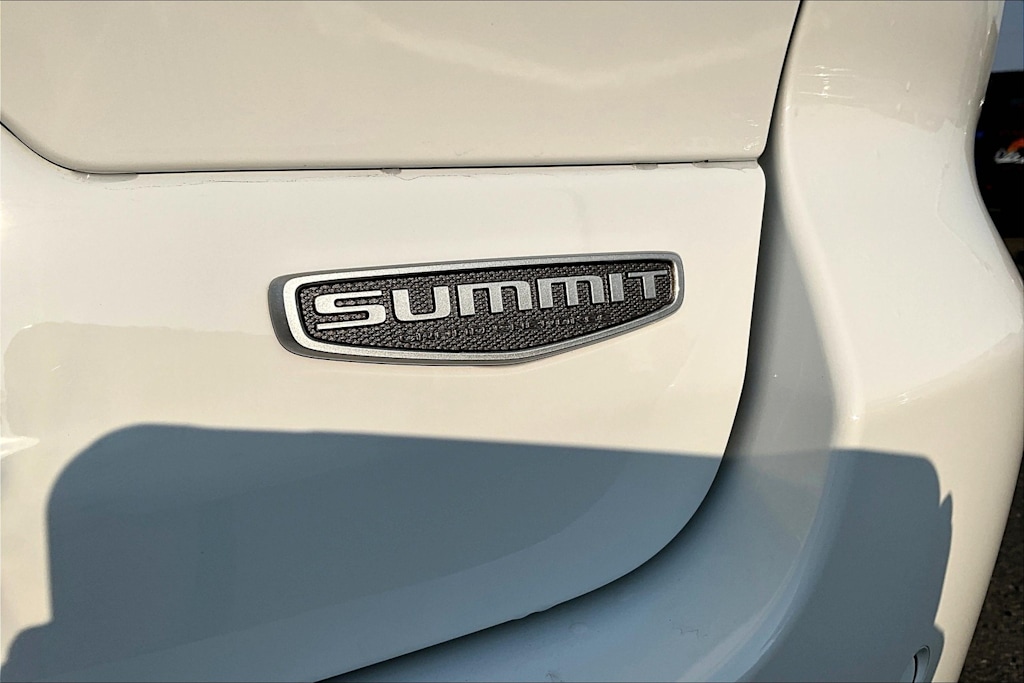 Thumbnail: 2025 Jeep Grand Cherokee - 7