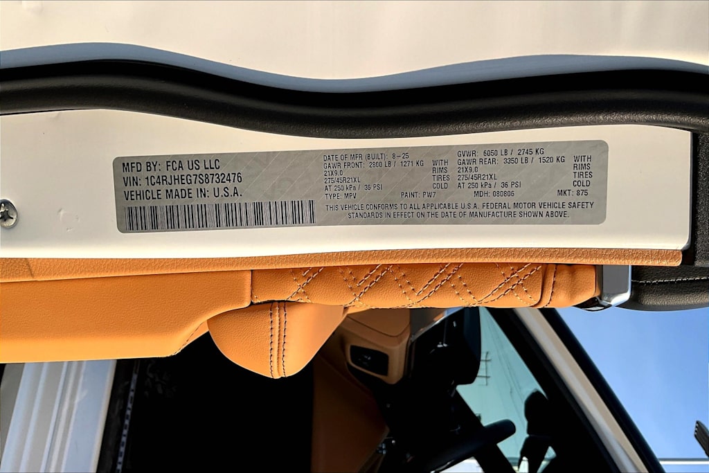 Thumbnail: 2025 Jeep Grand Cherokee - 20