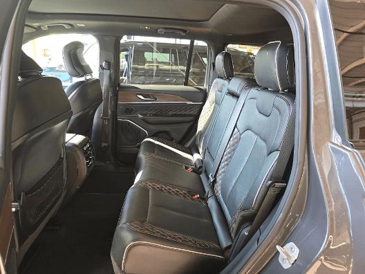 Thumbnail: 2025 Jeep Grand Cherokee - 6