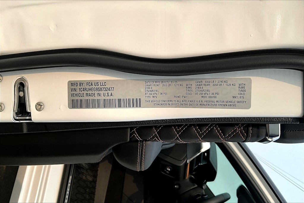 Thumbnail: 2025 Jeep Grand Cherokee - 18