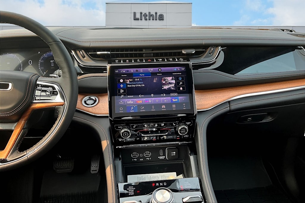 Thumbnail: 2025 Jeep Grand Cherokee - 15