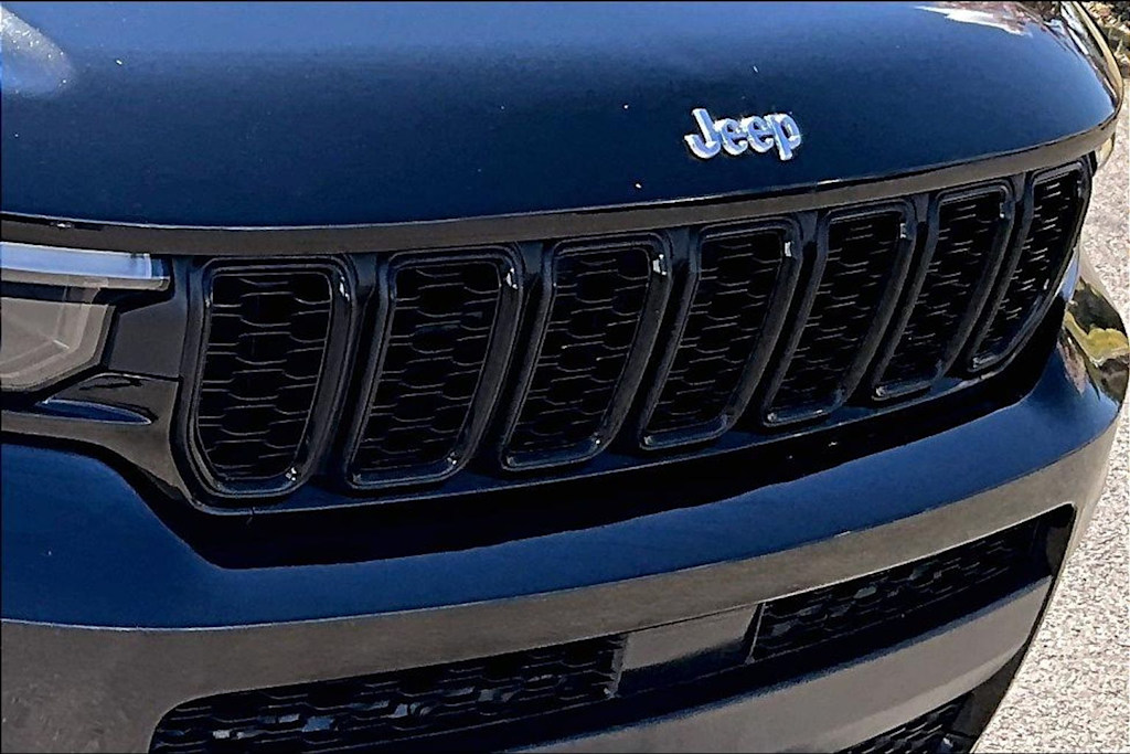 Thumbnail: 2021 Jeep Grand Cherokee L - 7