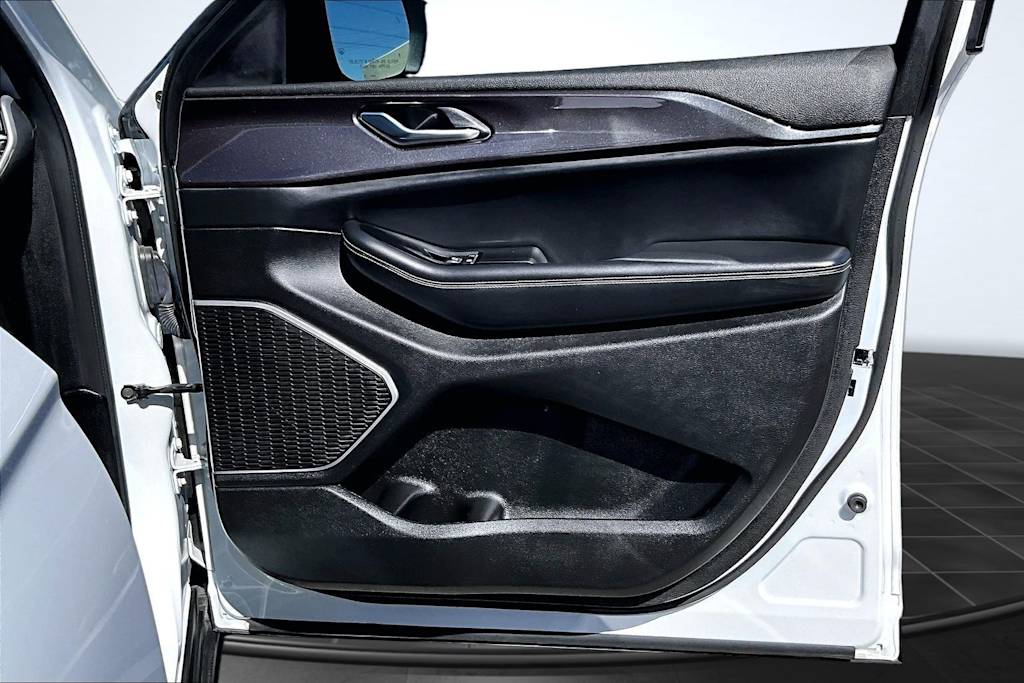 Thumbnail: 2022 Jeep Grand Cherokee L - 29