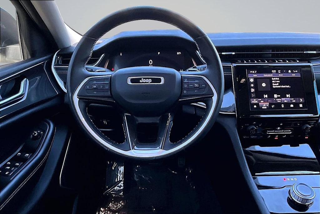 Thumbnail: 2022 Jeep Grand Cherokee L - 13