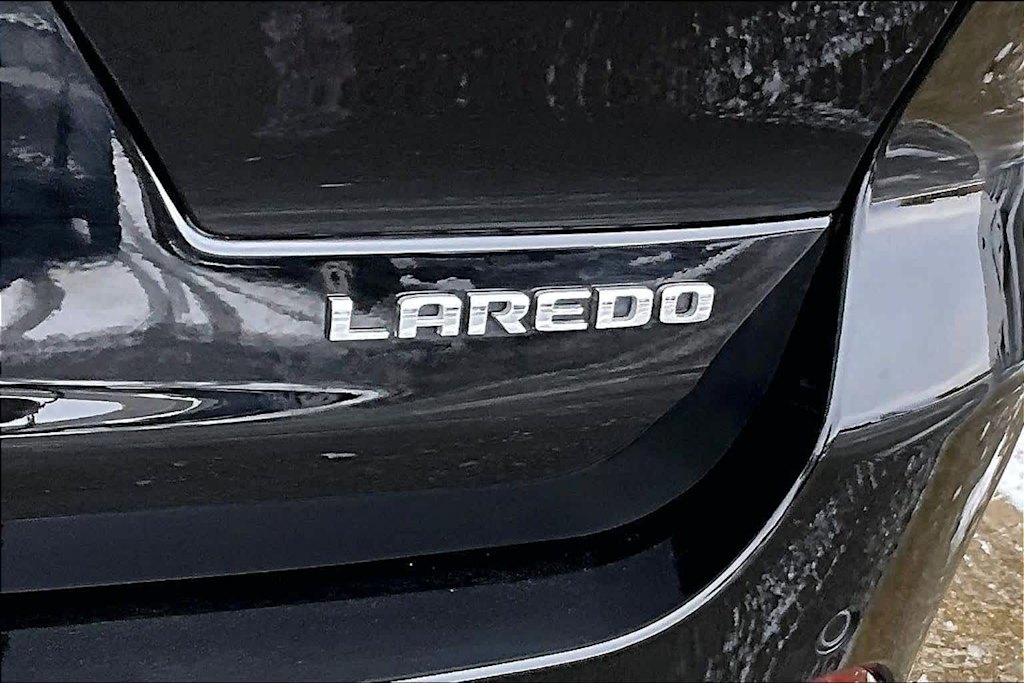 Thumbnail: 2023 Jeep Grand Cherokee L - 7