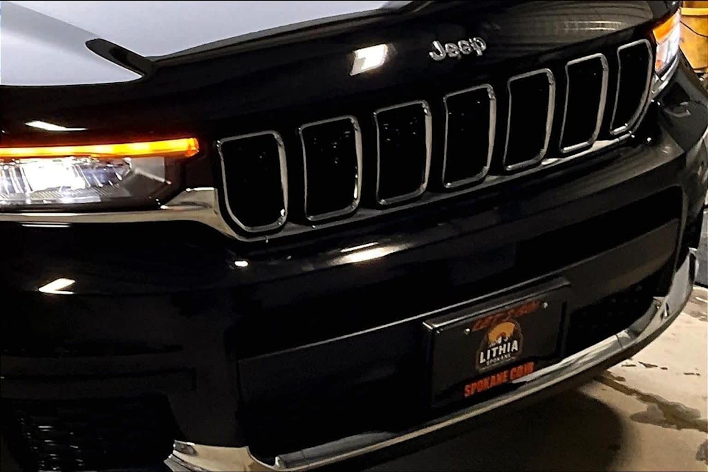 Thumbnail: 2023 Jeep Grand Cherokee L - 33
