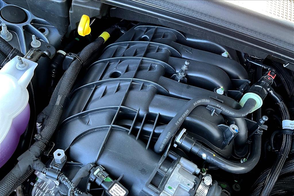 2025 Jeep Grand Cherokee L Laredo 26