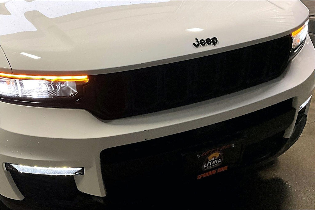 Thumbnail: 2023 Jeep Grand Cherokee L - 33