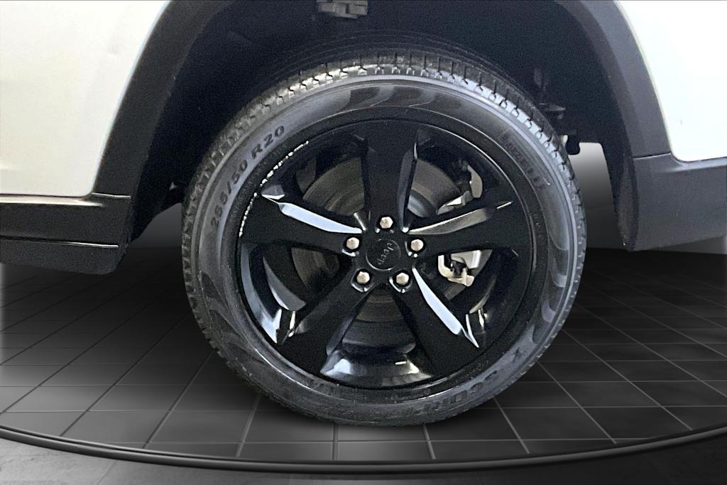 Thumbnail: 2023 Jeep Grand Cherokee L - 36