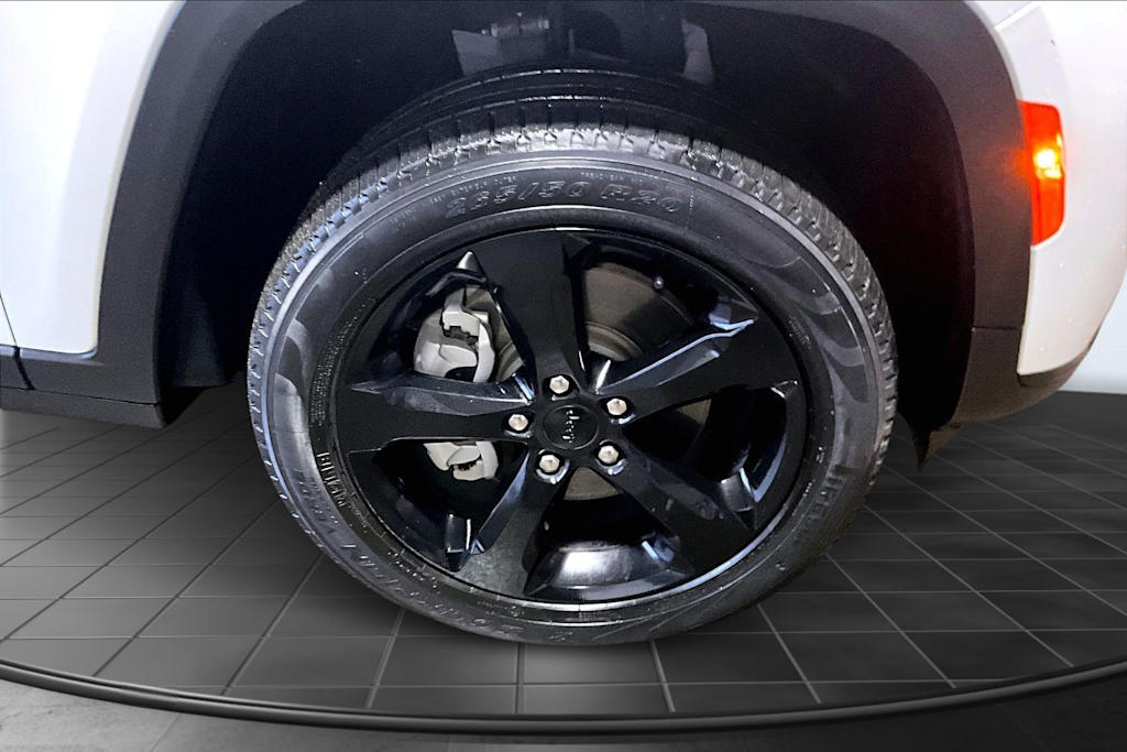 Thumbnail: 2023 Jeep Grand Cherokee L - 34